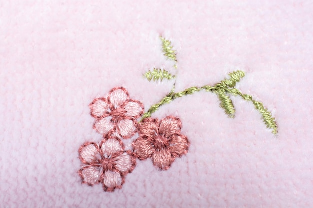 haft ręczny na materiale